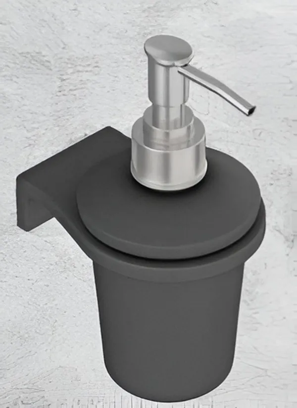 Soap_Dispenser_Modern_&_Stylish_Design