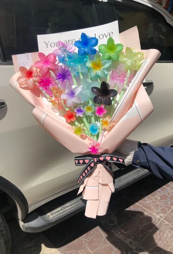 Clutcher_Bouquet_For_Women