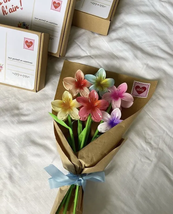 Clutcher_Bouquet_For_Women