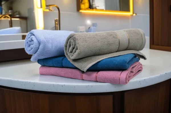Ultra_Soft_Sandy_Bamboo_Bath_Towel