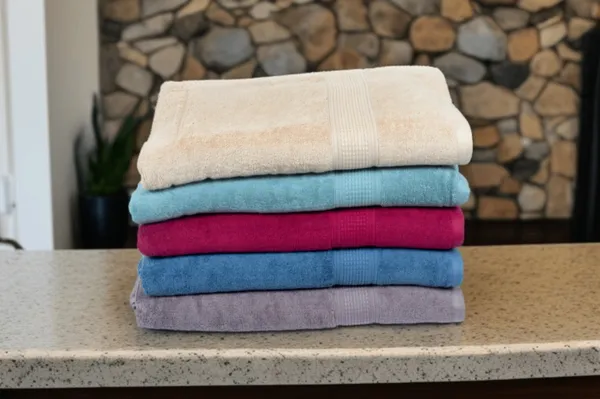 Red_Cotton_Bath_Towel