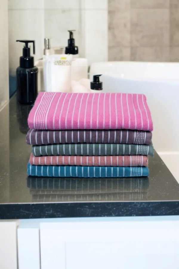 Striped_Pink_Cotton_Bath_Towel