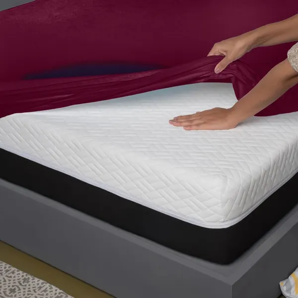 Waterproof_Fitted_Mattress_Protector