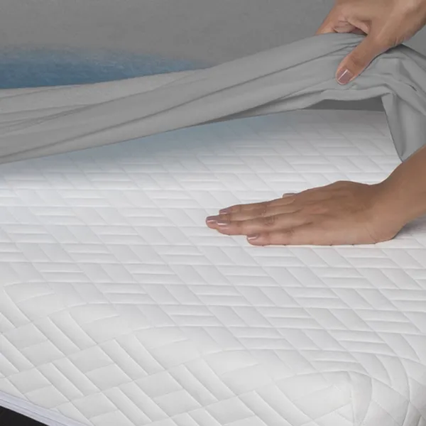 Waterproof_Fitted_Mattress_Protector