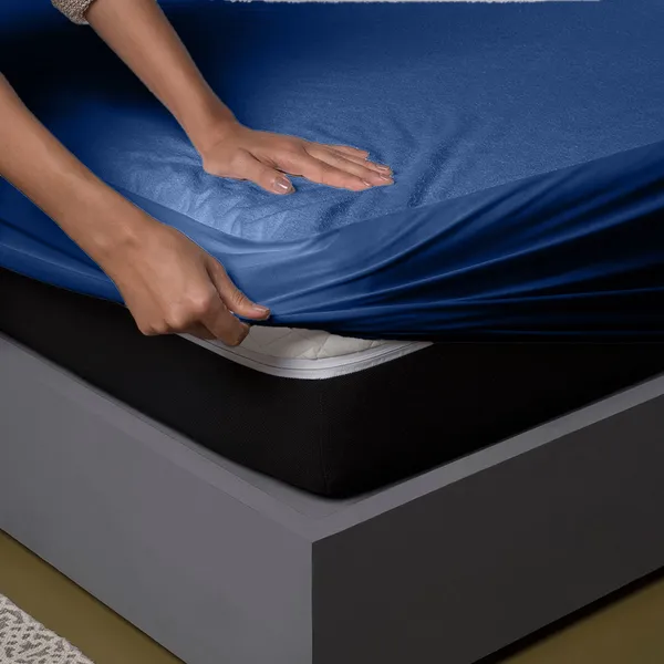 Waterproof_Fitted_Mattress_Protector