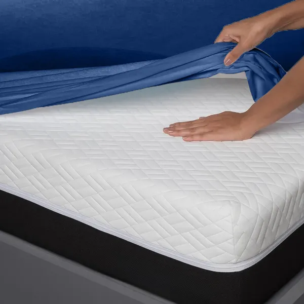 Waterproof_Fitted_Mattress_Protector