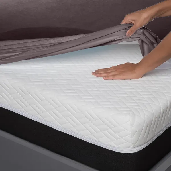 Waterproof_Fitted_Mattress_Protector