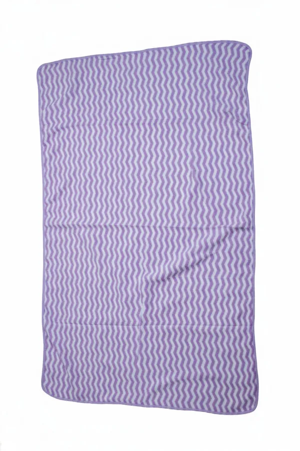 Soft_Purple_Zigzag_Pattern_Baby_Bath_Towel