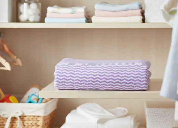 Soft_Purple_Zigzag_Pattern_Baby_Bath_Towel