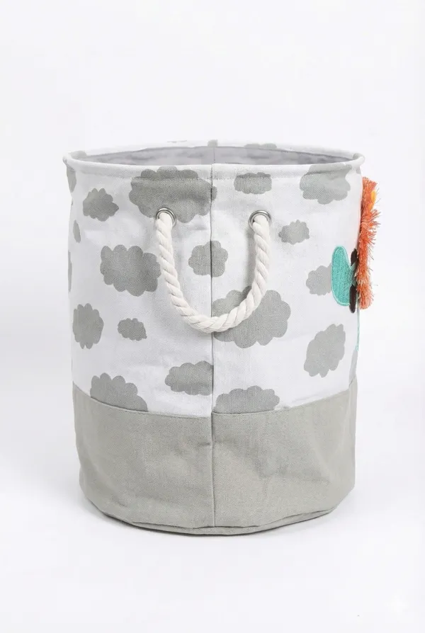 Lion_Applique_Fabric_Laundry_Storage_Basket