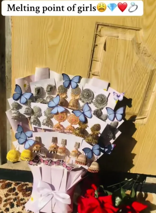 Earring_Bouquet_For_Women