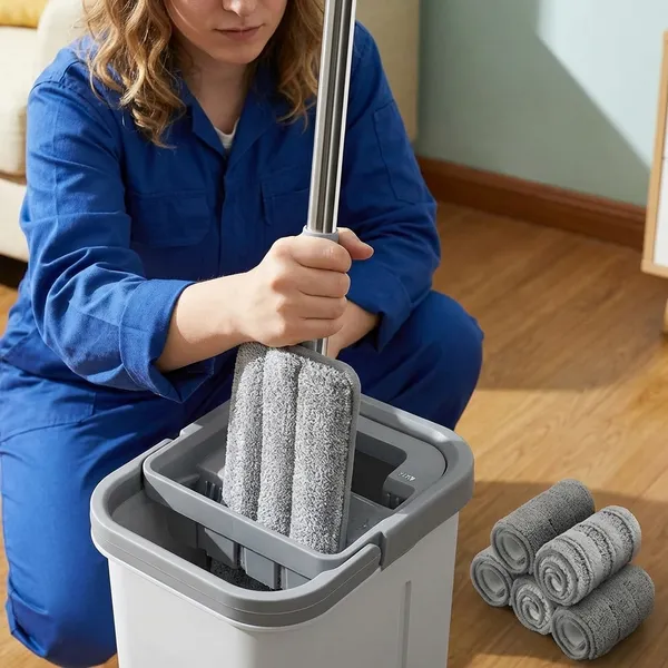Self-Cleaning_Flat_Mop_with_Bucket_–_DAILY_BUYZ