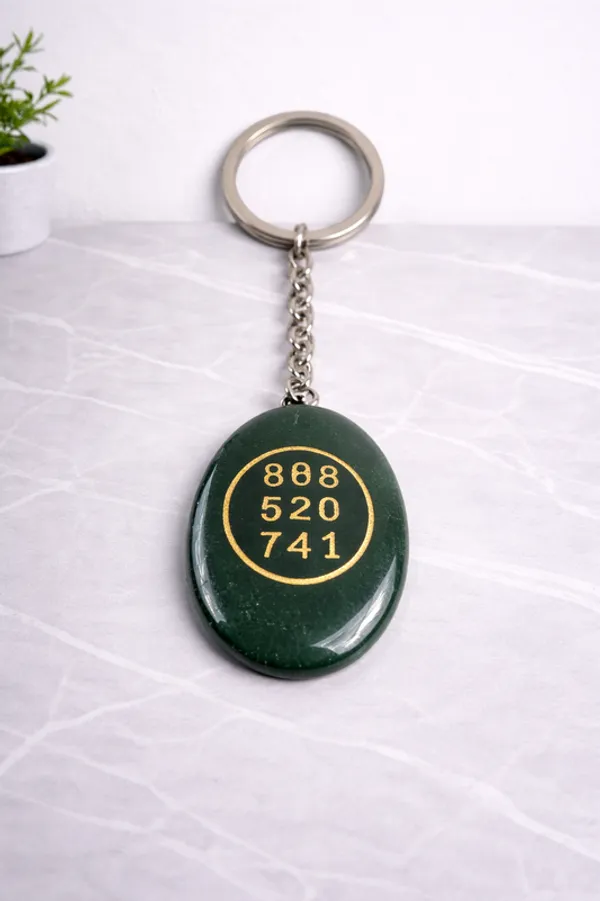 Green_Aventurine_Zibu_Symbol_Keychain_Prosperity_And_Luck_And_Abundance_Crystal_Keychain