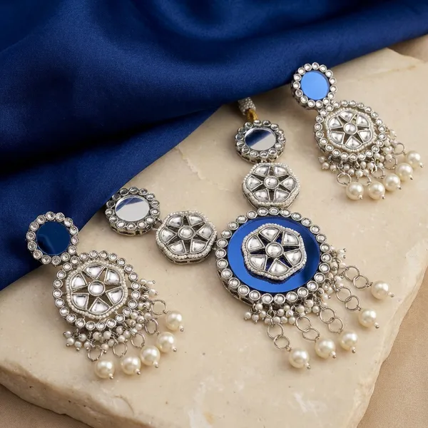 Traditional_Blue_Kundan_Bridal_Jewelry_Set_With_Earrings_Necklace_Maang_Tikka_And_Hand_Ornaments