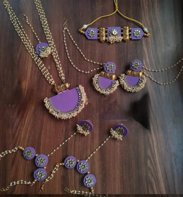 Purple_Crystal_Studded_Jewelry_Set_|_Necklace_Earrings_And_Bracelet