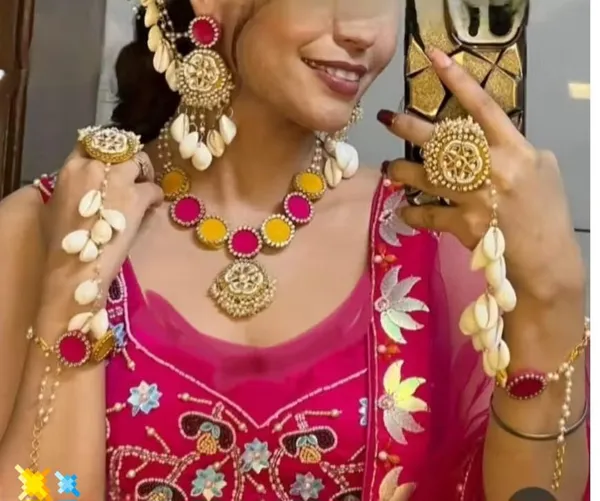 Traditional_Pink_And_Yellow_Stone_Ethnic_Necklace_Set_With_Matching_Earrings