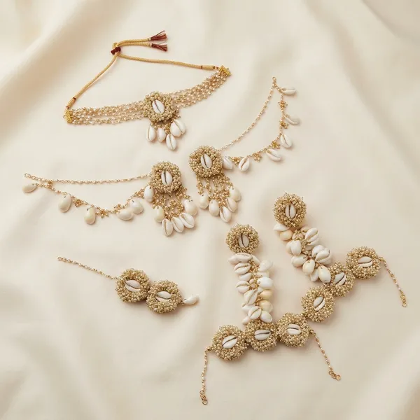 Traditional_Golden_Beaded_Cowrie_Shell_Jewelry_Set_|_Choker_Necklace_Earrings_Maang_Tikka_And_Hand_Accessories