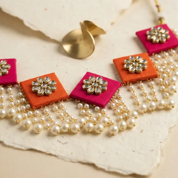 Red_And_Orange_Traditional_Bridal_Jewellery_Set_With_Maang_Tikka