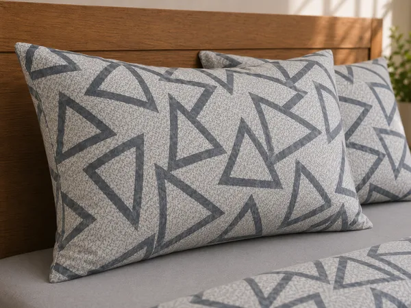Glace_Cotton_|_Super_King_Size_|_Flat_Bedsheet_|_White_With_Grey_Zig_Zag_With_2_Pillow_Covers_|_-_Sukoon