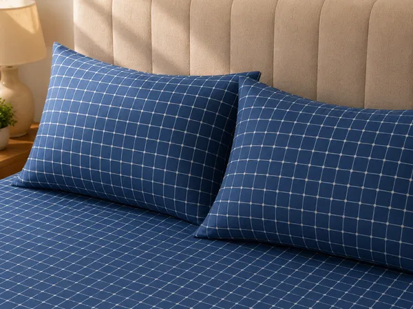 Gulmohar-:Blue_Check_Print_Super_King_Size_Bedsheet
