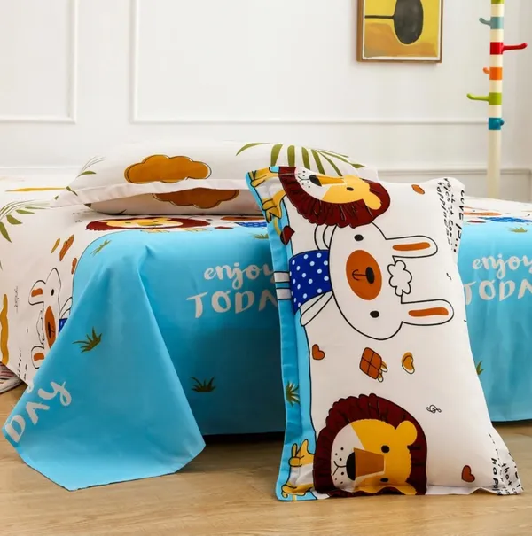 Little_Dreamers_-_Cream_and_Blue_Kids_Super_King_Size_Bedsheet