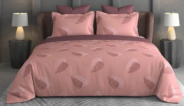 Patra_Katha_Sangrah_-_Pink_Cotton_Double_Bedsheet_And_Pillow_Covers