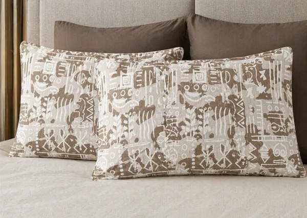 Cotton_|_Super_King_Size_|_Flat_Bedsheet_|_Brown_With_2_Pillow_Covers|_-_Royal_Weave