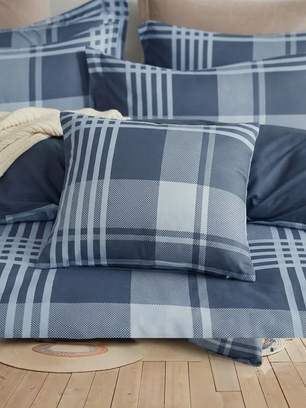 Vyom_-_Blue_Check_Print_Superking_Size_Bedsheet