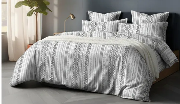 Cotton_|_Super_King_Size_|_Flat_Bedsheet_|_MultiColor_|_2_Pillow_Covers|_-_Royal_Abha_Pushp