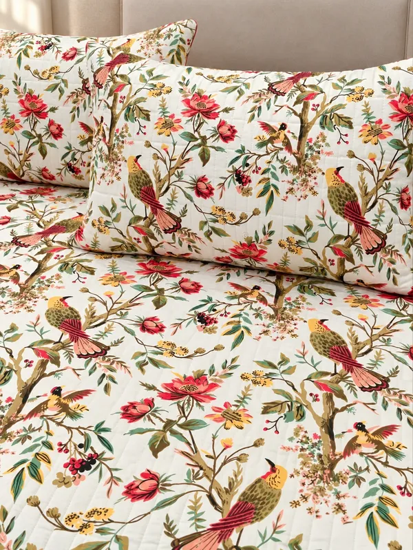 Cotton_|_King_Size_|_Flat_Bedsheet_|_White_With_Multi_Design_|_2_Quilted_Pillow_Covers_|_-_Pushkarni