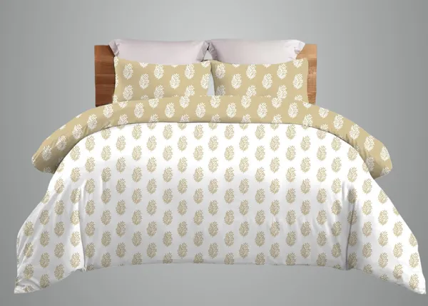 White_Cotton_Double_Bedsheet_And_Pillow_Cover_For_Home_And_Decor