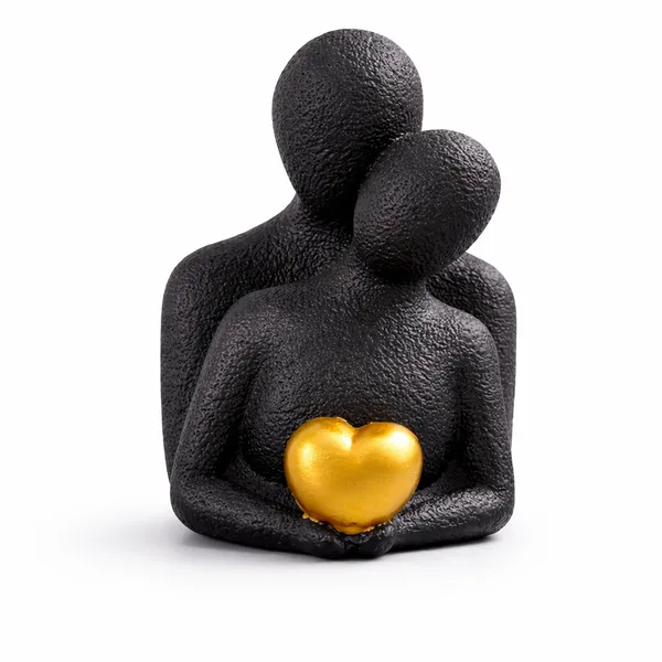 Romantic_Couple_Showpiece_with_Golden_Heart_|_Modern_Love_Statue_for_Home_Decor,_Gift_Item,_Living_Room_Decoration