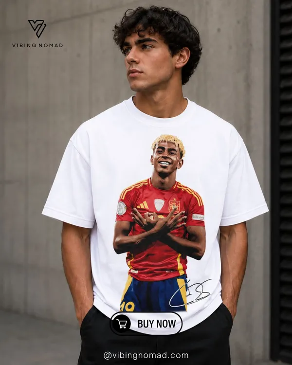 Graphic_T-Shirt_for_Football_Fans