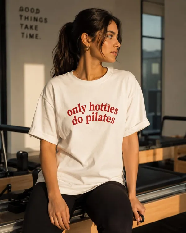 Off_White_Relaxed_Fit_Graphic_T-Shirt_for_Women