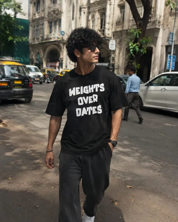 Black_Graphic_Oversized_T-Shirt_for_Men