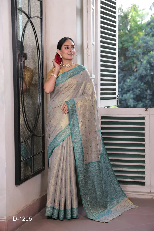 Sea_Blue_Silk_Woven_Border_And_Pallu_Saree_With_Blouse_Piece_For_Women