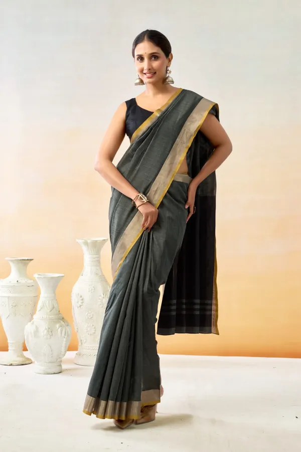 Grey_Cotton_Silk_Contrast_Border_Saree_With_Blouse_Piece_For_Women