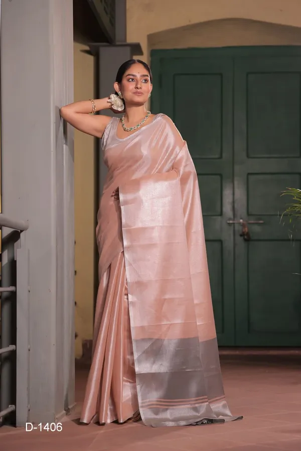Peach_&_Grey_Pure_Silk_Contrast_Border_Saree_With_Blouse_Piece_For_Women