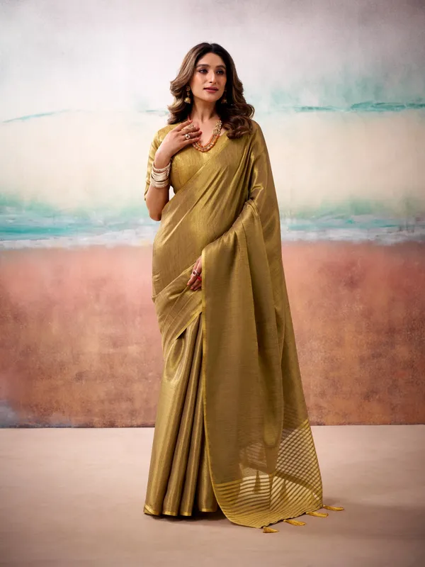 Yellow_Silk_Golden_Border_Saree_With_Blouse_Piece_For_Women