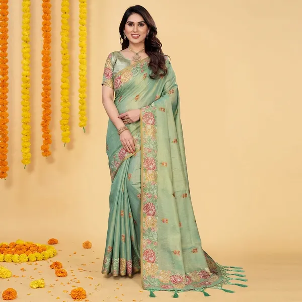 Green_Silk_Embroidered_Floral_Saree_With_Blouse_Piece_For_Women