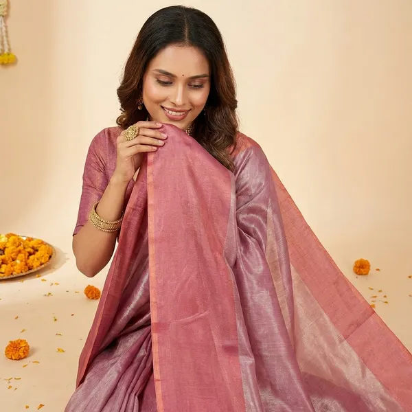 Beetroot_Pink_Silk_Blouse_Piece_Saree_With_Blouse_Piece_For_Women