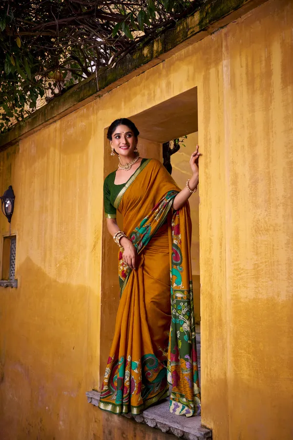 Polyester_Viscose_Chanderi_Saree_with_Kalamkari_Print_With_Zari_Weaving_Work