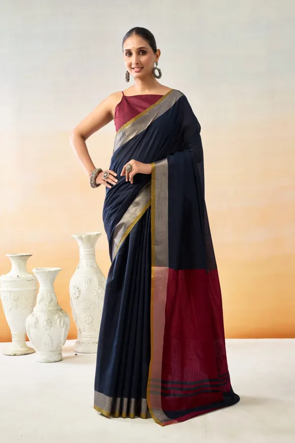 Black_And_Maroon_Cotton_Silk_Contrast_Border_Saree_With_Blouse_Piece_For_Women