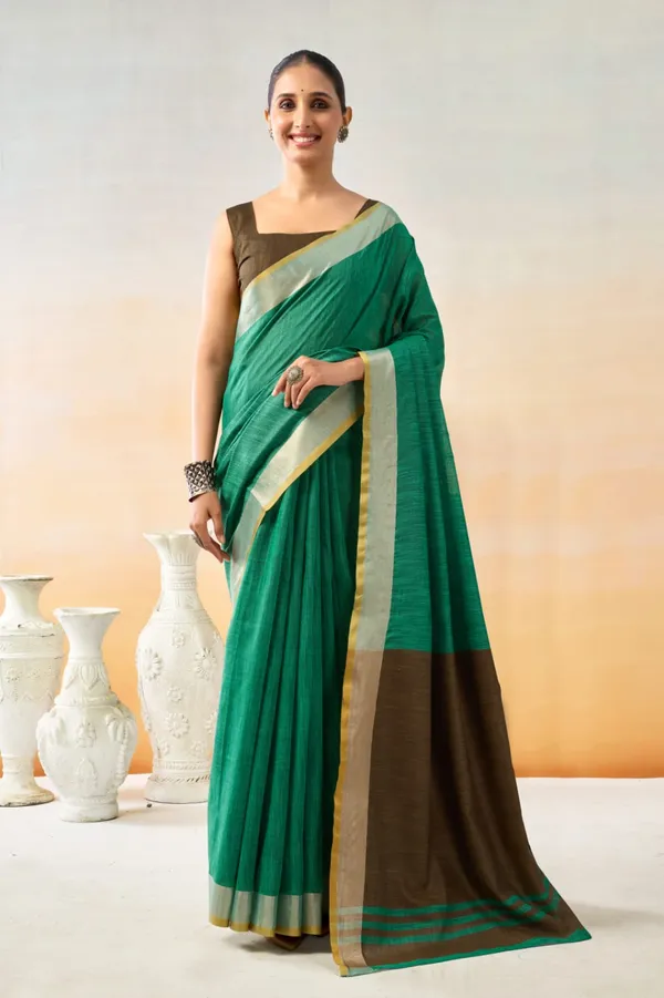 Light_Green_Cotton_Silk_Contrast_Border_Saree_With_Blouse_Piece_For_Women