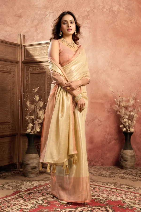 Yellow_Silk_Blouse_Piece_Saree_With_Blouse_Piece_For_Women