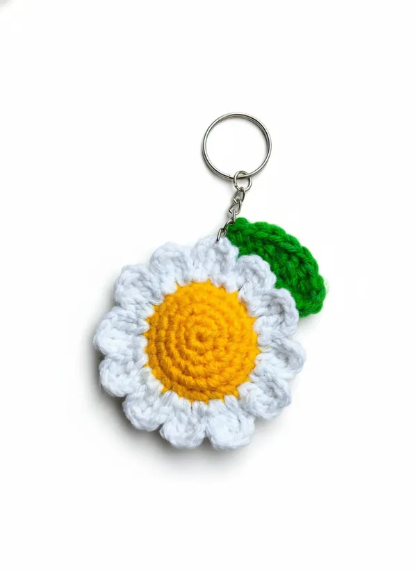 Handmade_Crochet_Daisy_Keychain_|_Cute_Flower_Bag_Charm_|_Aesthetic_Floral_Key_Ring_For_Bags,_Keys_&_Backpacks,_Pack_Of_2