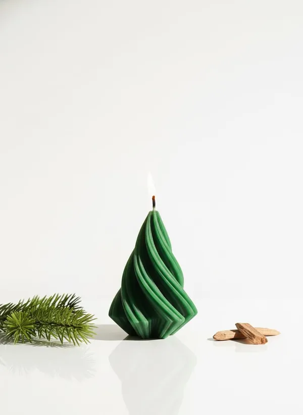 Green_Ever_Swirl_Christmas_Tree_Candle_Decorative_Festive_Candle_For_Home_Decor_Table_Centerpiece_Gifting_Premium_Handmade_Wax_Candle_For_Christmas_Winter_Decor