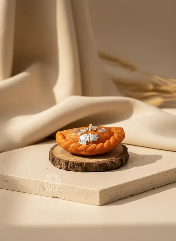 Brown_Festive_Gujiya_De_Candle_Handmade_Indian_Sweet_Candle_For_Diwali_Decor_Pack_Of_5