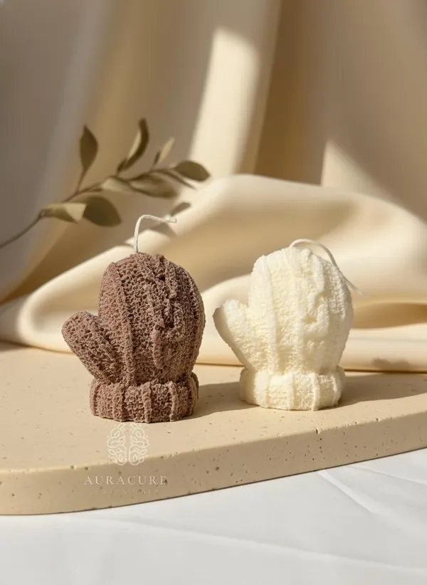 Brown_Cozy_Knit_Gloves_Candle_Mitten_Shaped_Winter_Candle_With_Hand_Knit_Detailing_Christmas_Decor_And_Seasonal_Gifting_Pack_Of_2