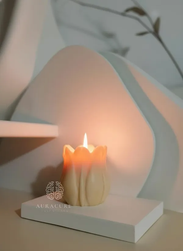 White_Majestic_Tulip_Statement_Candle_Handcrafted_Floral_Decorative_Candle_With_Sculpted_Petals_Luxury_Home_Decor